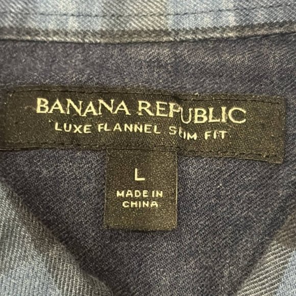 Banana Republic Button Down - Picture 5 of 5